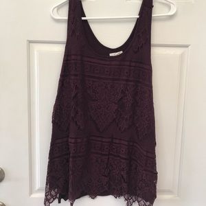 Sleeveless lace top